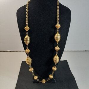 Vintage Cadoro NY Gold tone Beehive/Honeycomb Bead Necklace Cottagecore Kitsch